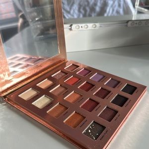 Iconic Palette